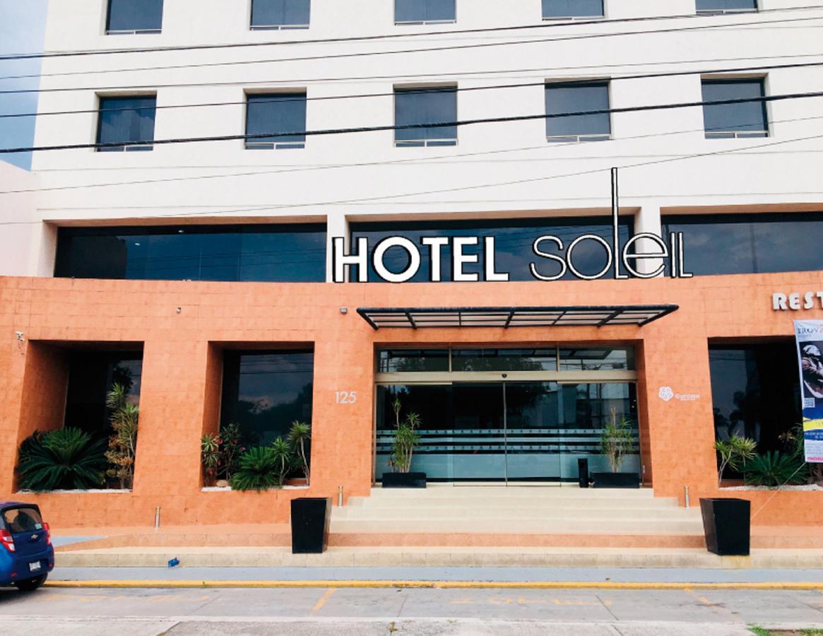 Hotel Soleil Business Class Celaya Exterior photo